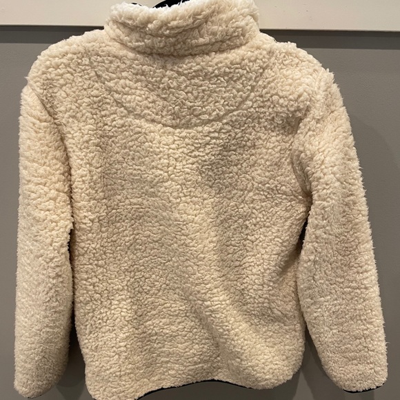 “Wubby” Pullover - Picture 4 of 4